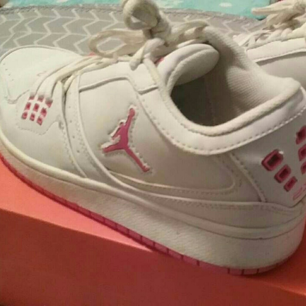 Nike womens Air Jordan